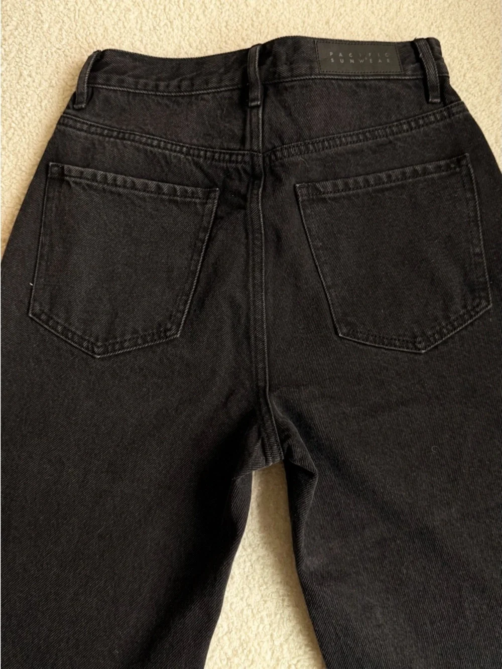 PacSun Black High-Rise Button-Fly Jeans - Picture 5 of 6